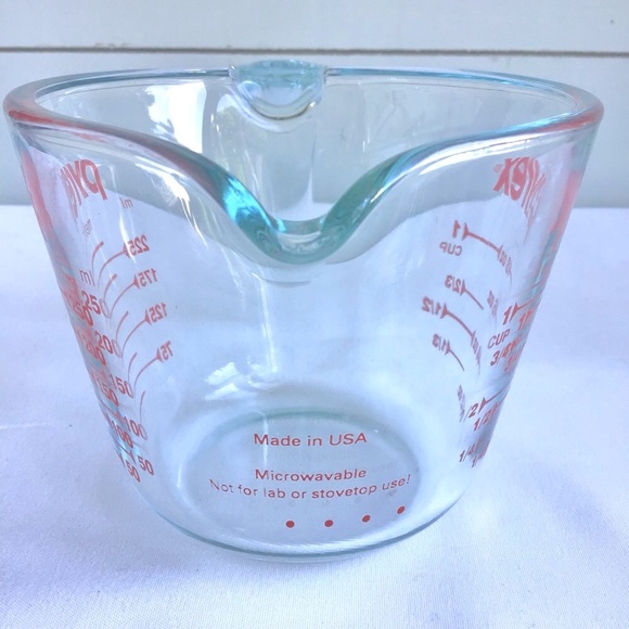 PYREX | Two Glass Measuring Cups | 1 Cup & 2 Cup - Picture 3 of 10